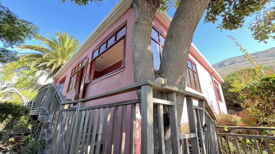 3 Bedroom Property for Sale in Seaforth Western Cape